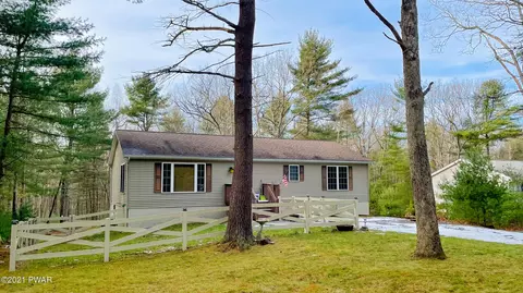 159 Fox Rd, Dingmans Ferry, PA 18328 photo 3