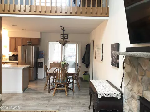179 Spring Dr, Dingmans Ferry, PA 18328 photo 6