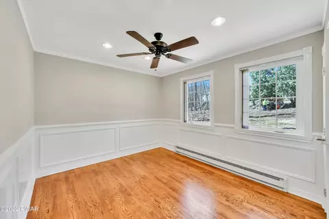 135 Spring Dr, Dingmans Ferry, PA 18328 photo 16