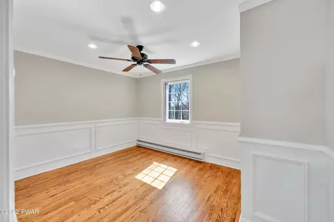 135 Spring Dr, Dingmans Ferry, PA 18328 photo 18