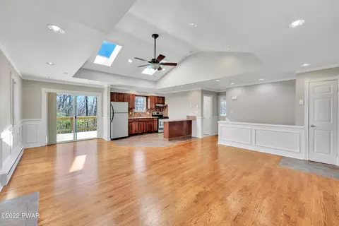 135 Spring Dr, Dingmans Ferry, PA 18328 photo 13