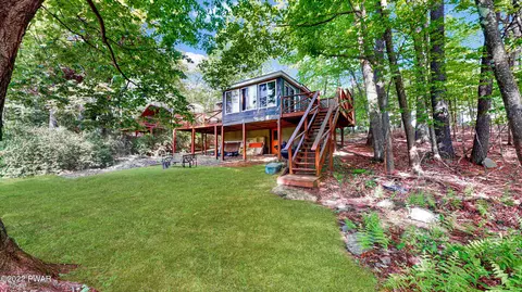 131 Outer Dr, Dingmans Ferry, PA 18328 photo 2