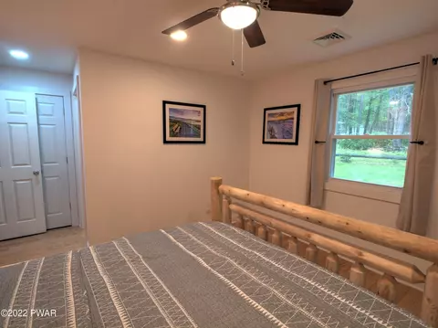 136 Lightning Way, Paupack, PA 18451 photo 27