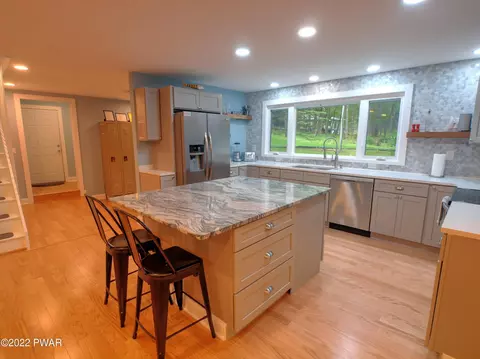 136 Lightning Way, Paupack, PA 18451 photo 19
