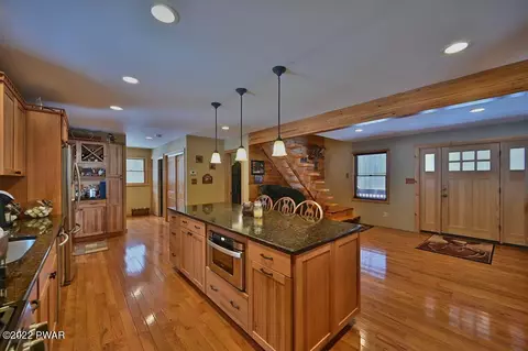 141 Split Rock Rd, Newfoundland, PA 18445 photo 34