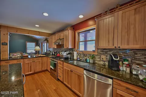 141 Split Rock Rd, Newfoundland, PA 18445 photo 41