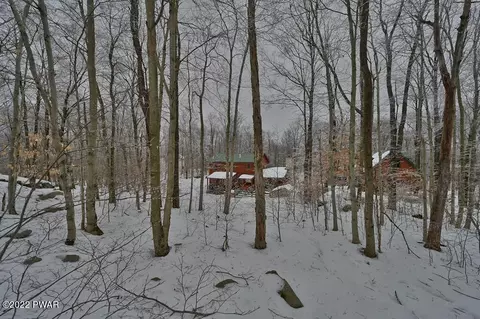 141 Split Rock Rd, Newfoundland, PA 18445 photo 24