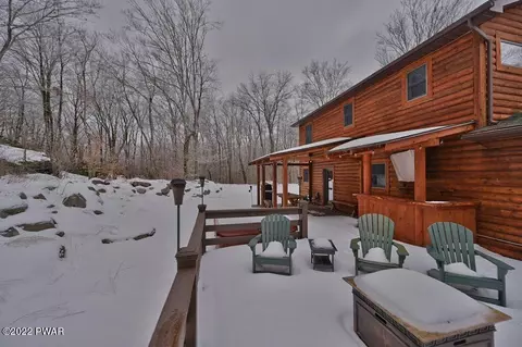141 Split Rock Rd, Newfoundland, PA 18445 photo 16