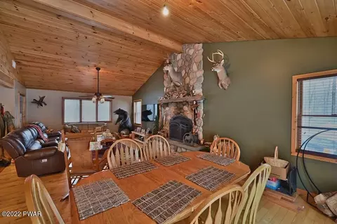 141 Split Rock Rd, Newfoundland, PA 18445 photo 43