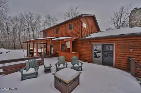 141 Split Rock Rd, Newfoundland, PA 18445 photo 13