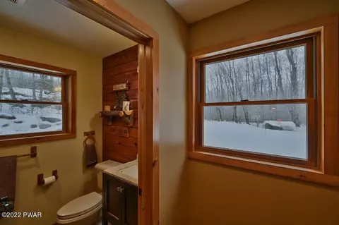 141 Split Rock Rd, Newfoundland, PA 18445 photo 55
