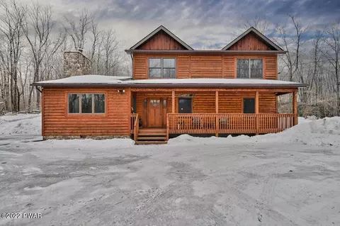 141 Split Rock Rd, Newfoundland, PA 18445 photo 1
