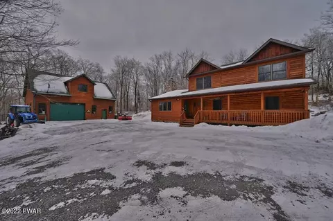 141 Split Rock Rd, Newfoundland, PA 18445 photo 4