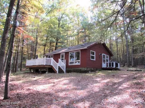 112 Brookside Dr, Dingmans Ferry, PA 18328 photo 1
