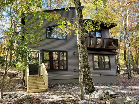 120 Game Trail Dr, Dingmans Ferry, PA 18328 photo 1