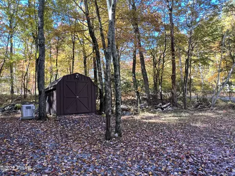 120 Game Trail Dr, Dingmans Ferry, PA 18328 photo 22