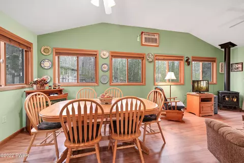 103 Timberwolf Ct, Dingmans Ferry, PA 18328 photo 17