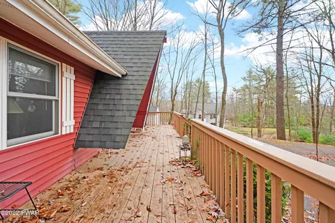 103 Timberwolf Ct, Dingmans Ferry, PA 18328 photo 10