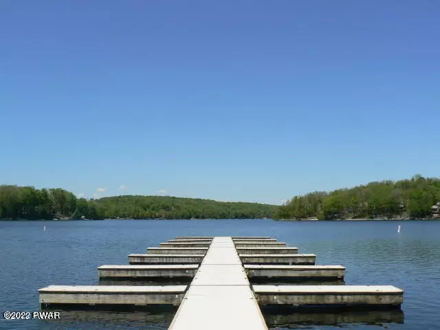  29 Woodcrest Ln, Lake Ariel, PA 18436 photo 16