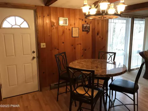 250 Doolan, Dingmans Ferry, PA 18328 photo 9