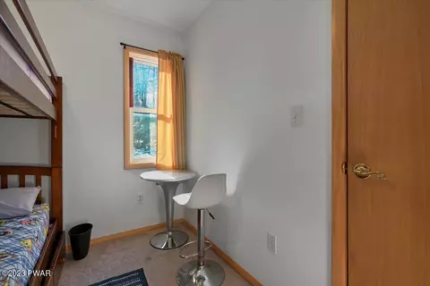 127 Spruce Rd, Tafton, PA 18464 photo 21