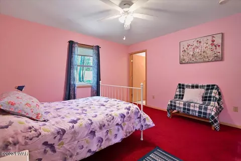 127 Spruce Rd, Tafton, PA 18464 photo 15
