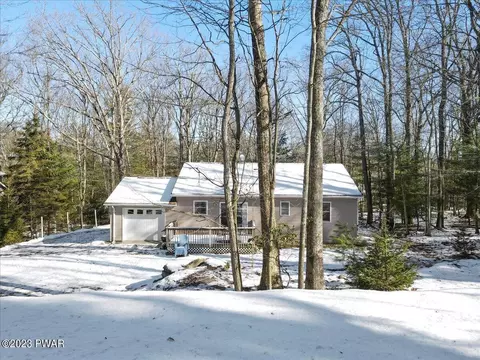 127 Spruce Rd, Tafton, PA 18464 photo 34
