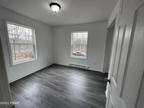 111 Nuthatch Ln, Bushkill, PA 18324 photo 21