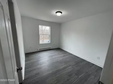 111 Nuthatch Ln, Bushkill, PA 18324 photo 24