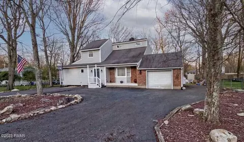146 Roundhill Rd, Dingmans Ferry, PA 18328