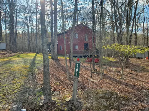 161 Eagle Rock Rd, Lackawaxen, PA 18435