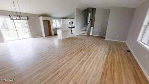 180 Spring Dr, Dingmans Ferry, PA 18328 photo 4