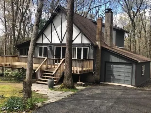 165 Butternut Rd, Milford, PA 18337