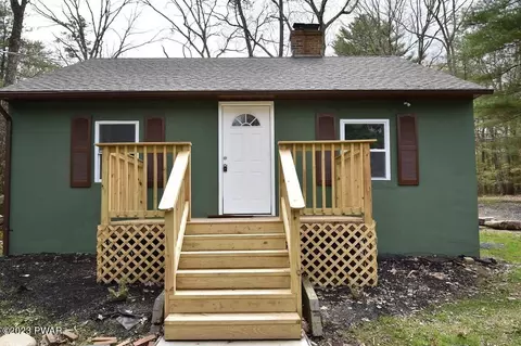 122 Brookside Dr, Dingmans Ferry, PA 18328