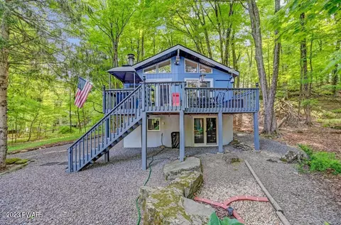 1057 Forest Ct, Lake Ariel, PA 18436