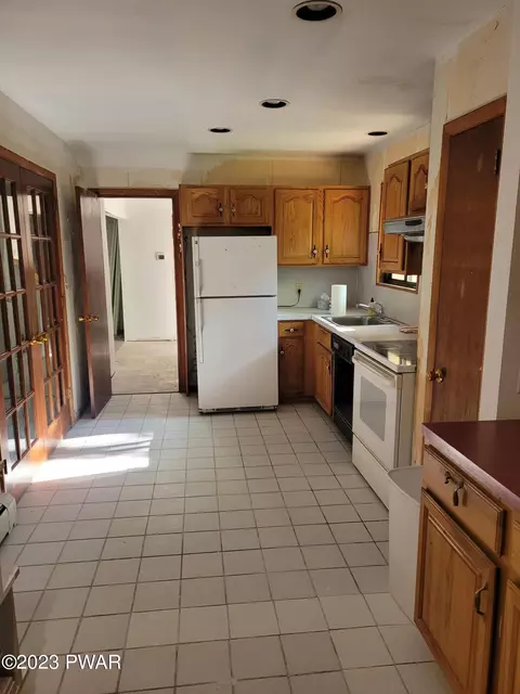 2275 Cramer Rd, Bushkill, PA 18324 photo 25