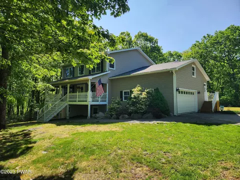 103 Heritage Ln, Lords Valley, PA 18428
