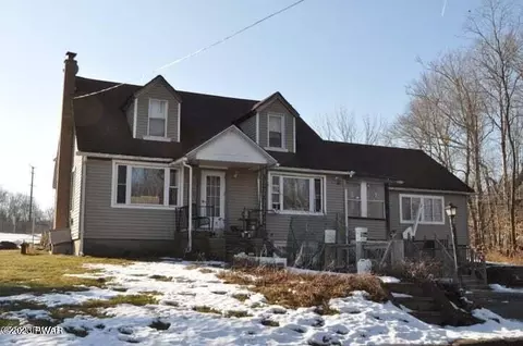 21 Kiddy Ln, Honesdale, PA 18431