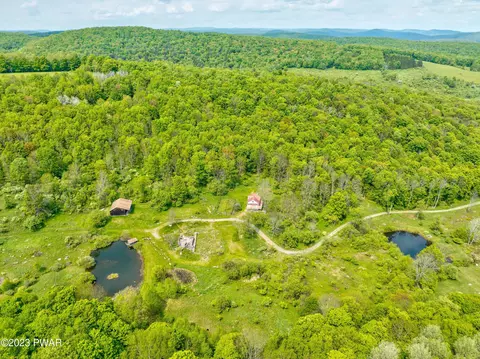 181 Starlight Lake Rd # A, Starlight, PA 18461