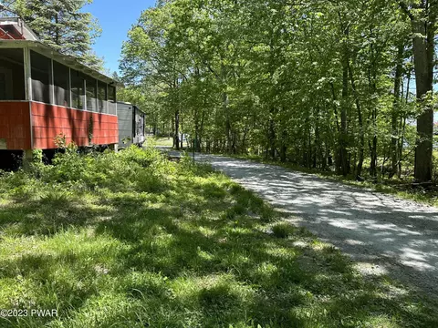 111 Ness Rd, Dingmans Ferry, PA 18328 photo 17