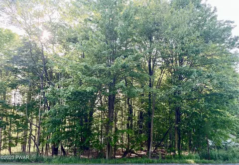 721 Marion St, Forest City, PA 18421