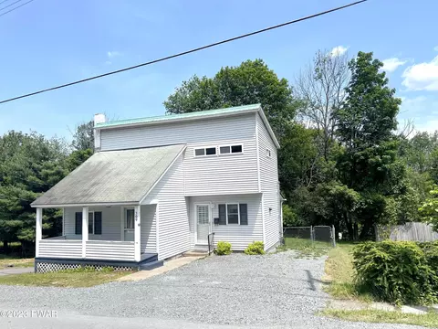 309 Grove St, Honesdale, PA 18431