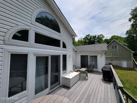 142 Eisenhower Dr, Lords Valley, PA 18428 photo 62
