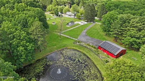 429 Sawkill Rd, Milford, PA 18337