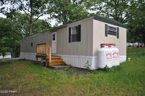 150 Butler Hill Rd, Jefferson Township, PA 18436