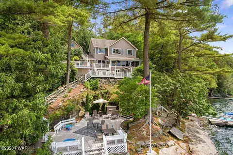 118 Cabels Xing, Tafton, PA 18464