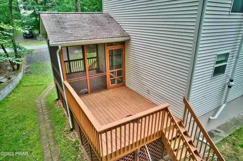 119 Spring Dr, Dingmans Ferry, PA 18328 photo 36