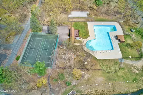 119 Spring Dr, Dingmans Ferry, PA 18328 photo 43