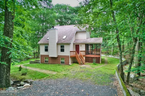 119 Spring Dr, Dingmans Ferry, PA 18328 photo 32