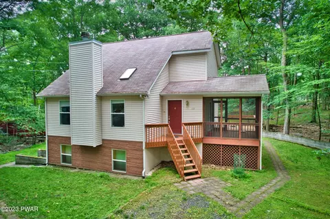 119 Spring Dr, Dingmans Ferry, PA 18328 photo 31